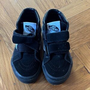Vans Kids Black Velcro Sneakers
